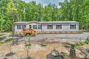 1207 Edmonds Way, Summerton, SC 29148 - Photo 3