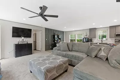 1207 Edmonds Way, Summerton, SC 29148 - Photo 11