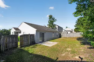 324 Bombing Range Rd, Columbia, SC 29229 - Photo 7