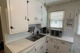 2434 Paxton St, Columbia, SC 29204 - Photo 9