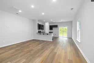 147 Middlesex Ct, Lugoff, SC 29078 - Photo 5