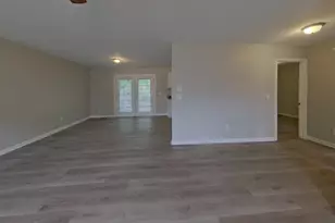 201 Trowbridge Rd, Columbia, SC 29229 - Photo 3