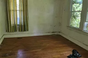 7 Neal St, Greenville, SC 29601 - Photo 3