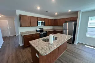 3042 Hallsdale Dr, Elgin, SC 29045 - Photo 5