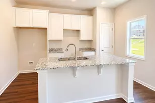 812 Daniel Lake CT, West Columbia, SC 29170 - Photo 3
