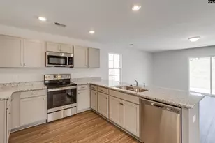 234 Laurinton Farms Dr, Hopkins, SC 29061 - Photo 5