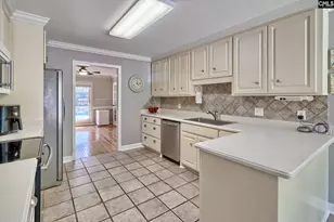 309 E Park Shore Dr, Columbia, SC 29223 - Photo 13