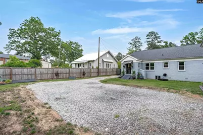 402 W Church Street, Saluda, SC 29138 - Photo 29