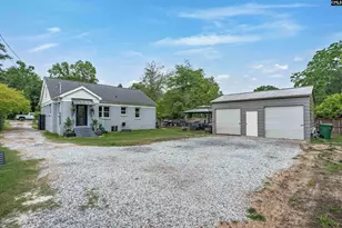 402 W Church St, Saluda, SC 29138 - Photo 29