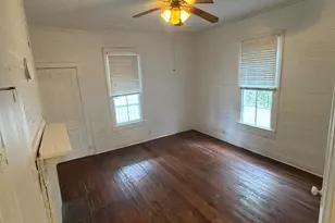 215 8th St, Winnsboro, SC 29180 - Photo 11