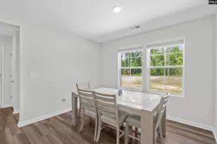 605 Edgemont Ct, Elgin, SC 29045 - Photo 5