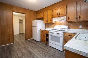 3805 Trotter Rd, Columbia, SC 29209 - Photo 7