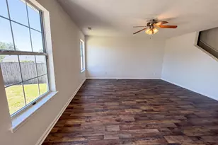 213 Elders Pond Dr, Columbia, SC 29229 - Photo 3