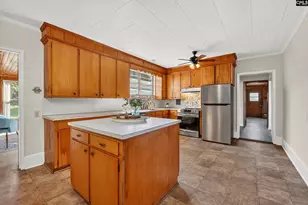 729 Magnolia St, Pelion, SC 29123 - Photo 7
