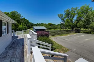 529 N Lee St, Leesville, SC 29070 - Photo 11