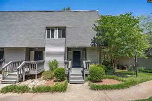 301 Harbor Heights Dr 9D, Lexington, SC 29072 - Photo 1