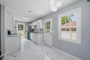 213 Southhampton Dr, Irmo, SC 29063 - Photo 5