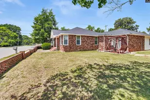 116 W Moultrie St St, Winnsboro, SC 29180 - Photo 3
