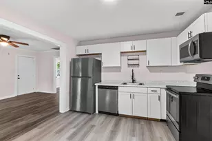 375 W 7th St, Swansea, SC 29160 - Photo 7