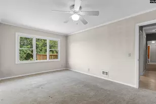1015 Starcrest Rd, West Columbia, SC 29172 - Photo 13