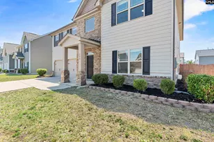 558 Sterling Ponds Dr, Blythewood, SC 29016 - Photo 3