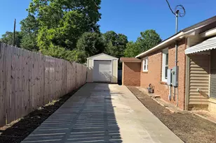 2012 Charles St, Newberry, SC 29108 - Photo 19