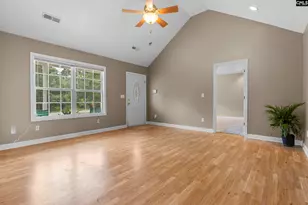 548 Eskie Dixon Rd, Elgin, SC 29045 - Photo 5