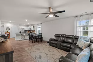 1050 McKittrick Dr, Lugoff, SC 29078 - Photo 11