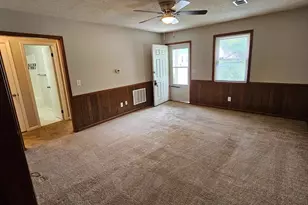 3904 Persimmon St, Columbia, SC 29205 - Photo 7