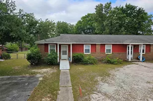 3904 Persimmon St, Columbia, SC 29205 - Photo 1
