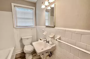 3626 Hydrangea St, Columbia, SC 29205 - Photo 9