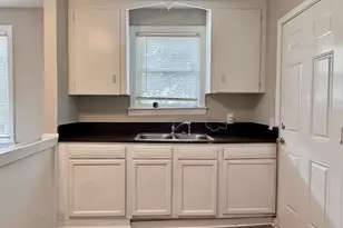 3626 Hydrangea St, Columbia, SC 29205 - Photo 5