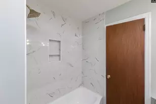 1855 Evelyn St, Cayce, SC 29033 - Photo 23