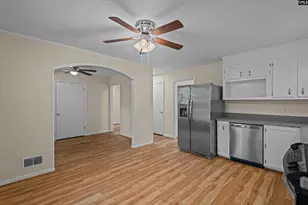 168 Parkwood Dr, West Columbia, SC 29170 - Photo 11