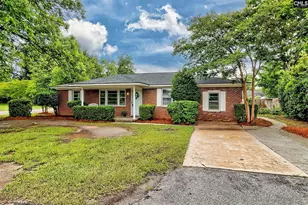 2301 Laurie St, Cayce, SC 29033 - Photo 1