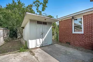 1528 Hazel St, Cayce, SC 29033 - Photo 25