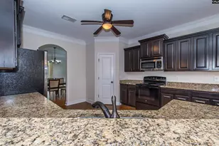 199 Rossmore Dr, Cayce, SC 29033 - Photo 13