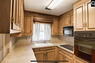 105 Meadowview Ct, West Columbia, SC 29169 - Photo 9