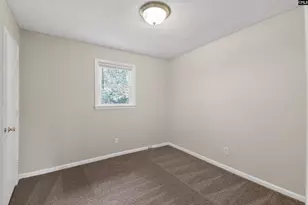 508 Rockhaven Dr, Columbia, SC 29223 - Photo 9