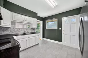 2231 Margurette St, Columbia, SC 29204 - Photo 7