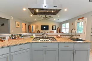 2154 Tanglewood Rd, Sumter, SC 29154 - Photo 7