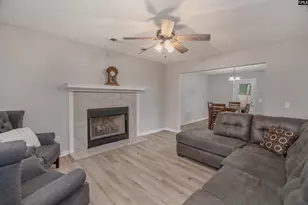 105 Brook Hollow Ct, Lexington, SC 29072 - Photo 3