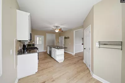 201 Bramblewood Circle, West Columbia, SC 29172 - Photo 17