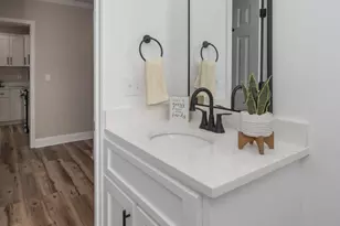 1518 Lakeview Ave, Camden, SC 29020 - Photo 33