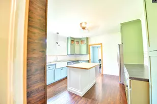 1721 Harrington St, Newberry, SC 29108 - Photo 9