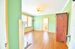 1721 Harrington St, Newberry, SC 29108 - Photo 5
