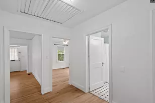 2621 Kiawah Ave, Columbia, SC 29205 - Photo 17