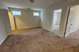 940 Yarrow Ln, Columbia, SC 29223 - Photo 9