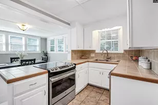 702 Buckingham Rd, Columbia, SC 29205 - Photo 13