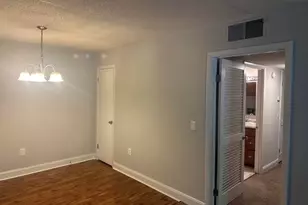 6530 Davidson St Street 5E, Columbia, SC 29209 - Photo 3
